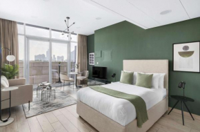 Silkhaus modern DIFC studio with Burj Khalifa view in Burj Daman
